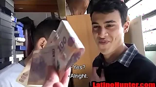 Hairy Latin Twink fucked bareback at the end of one's tether a candidly toff